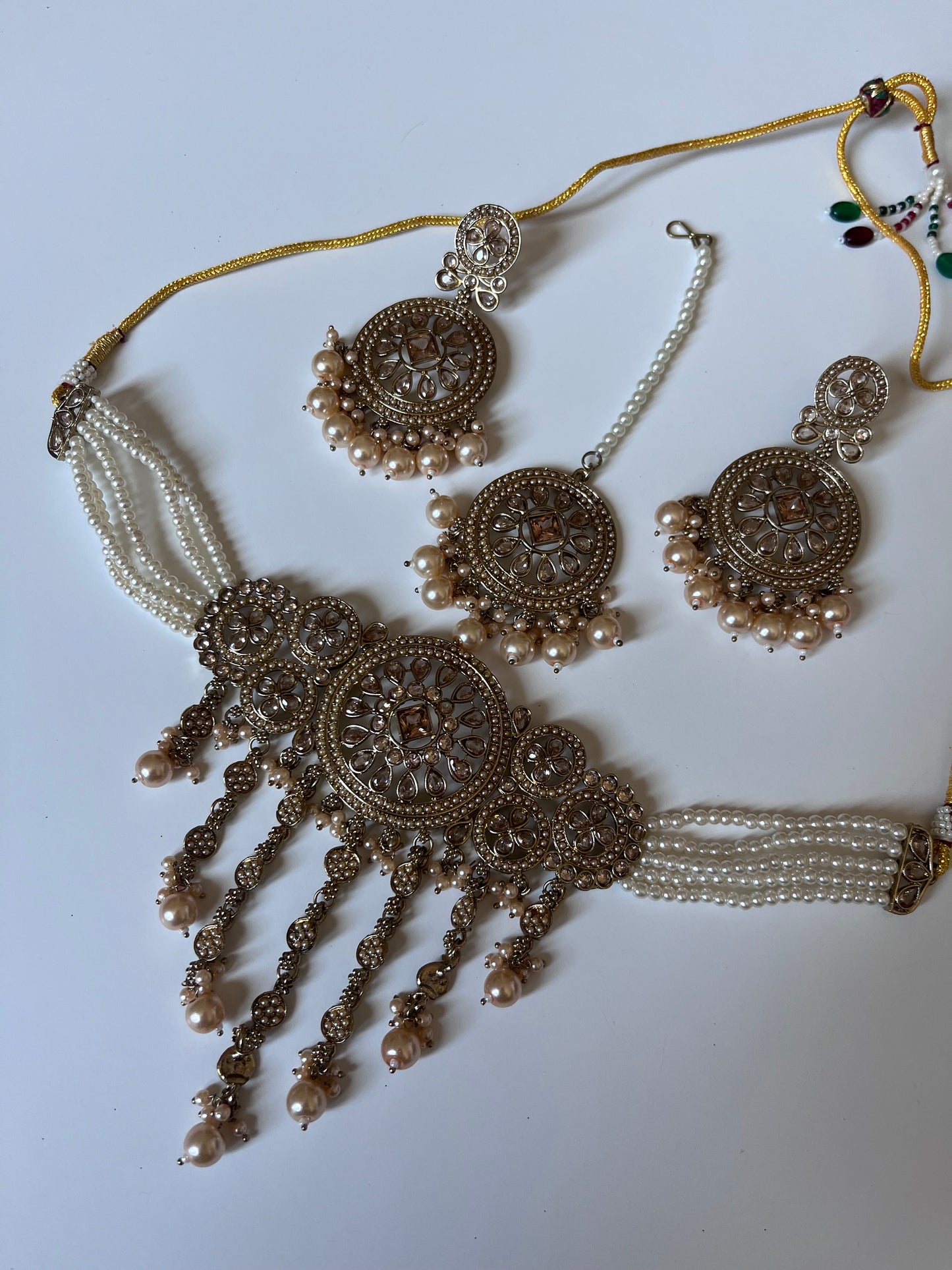 Pakistani Gold Pearl Round Choker