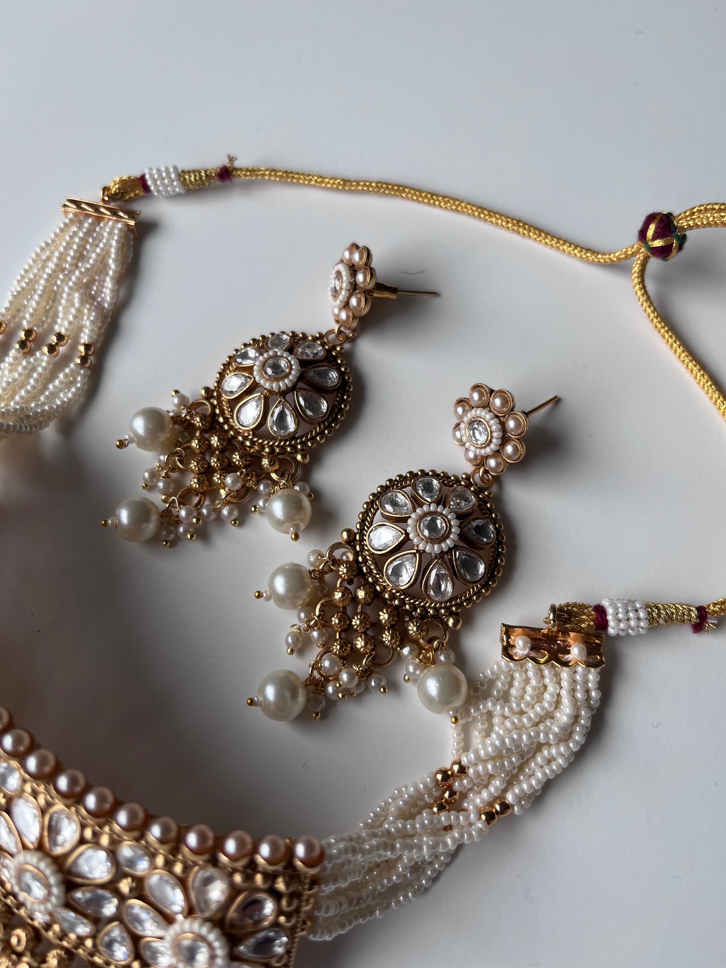 Royalty Antique Gold Mesh Choker