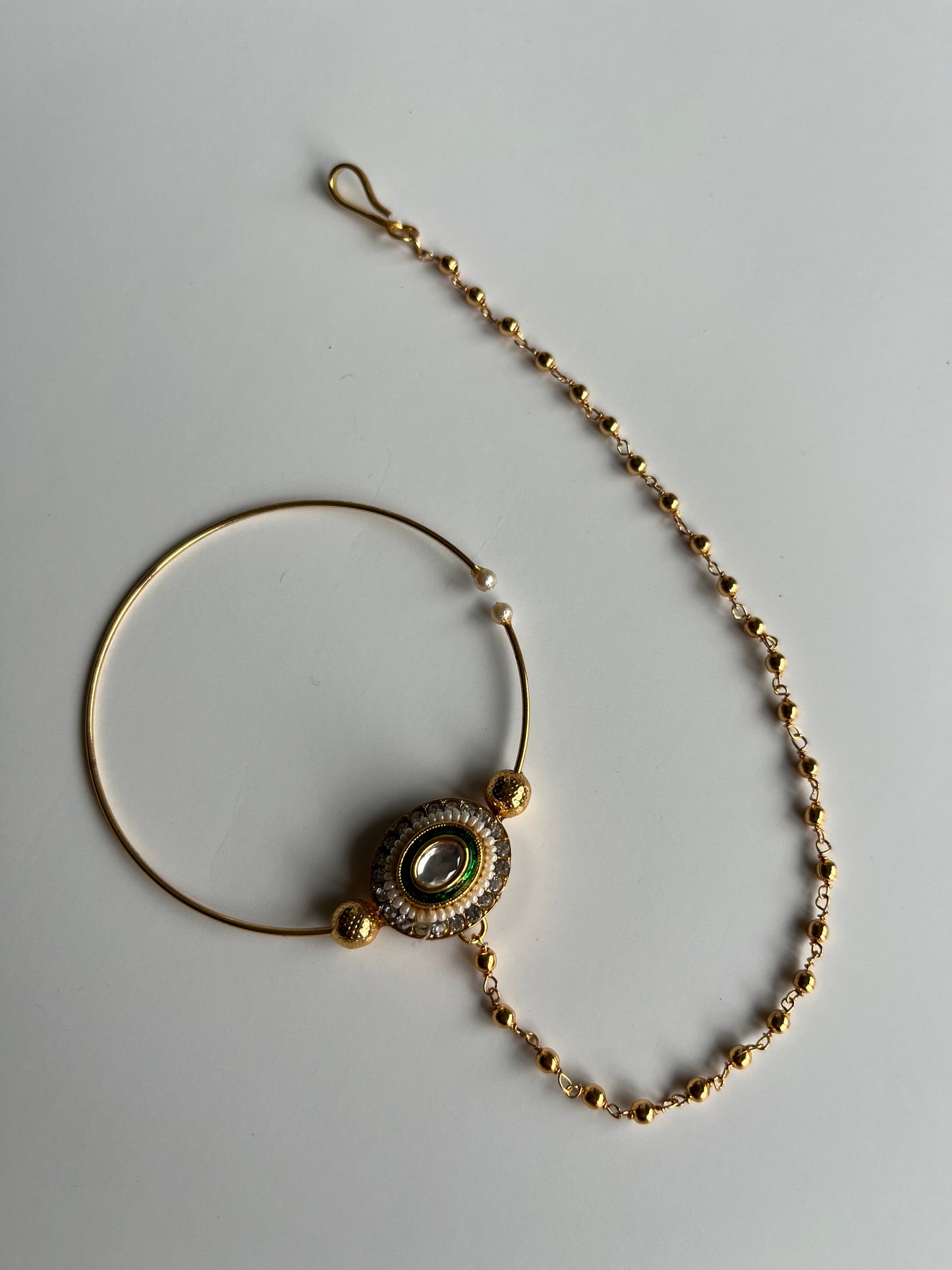 Emerald Faux Kundan Naath