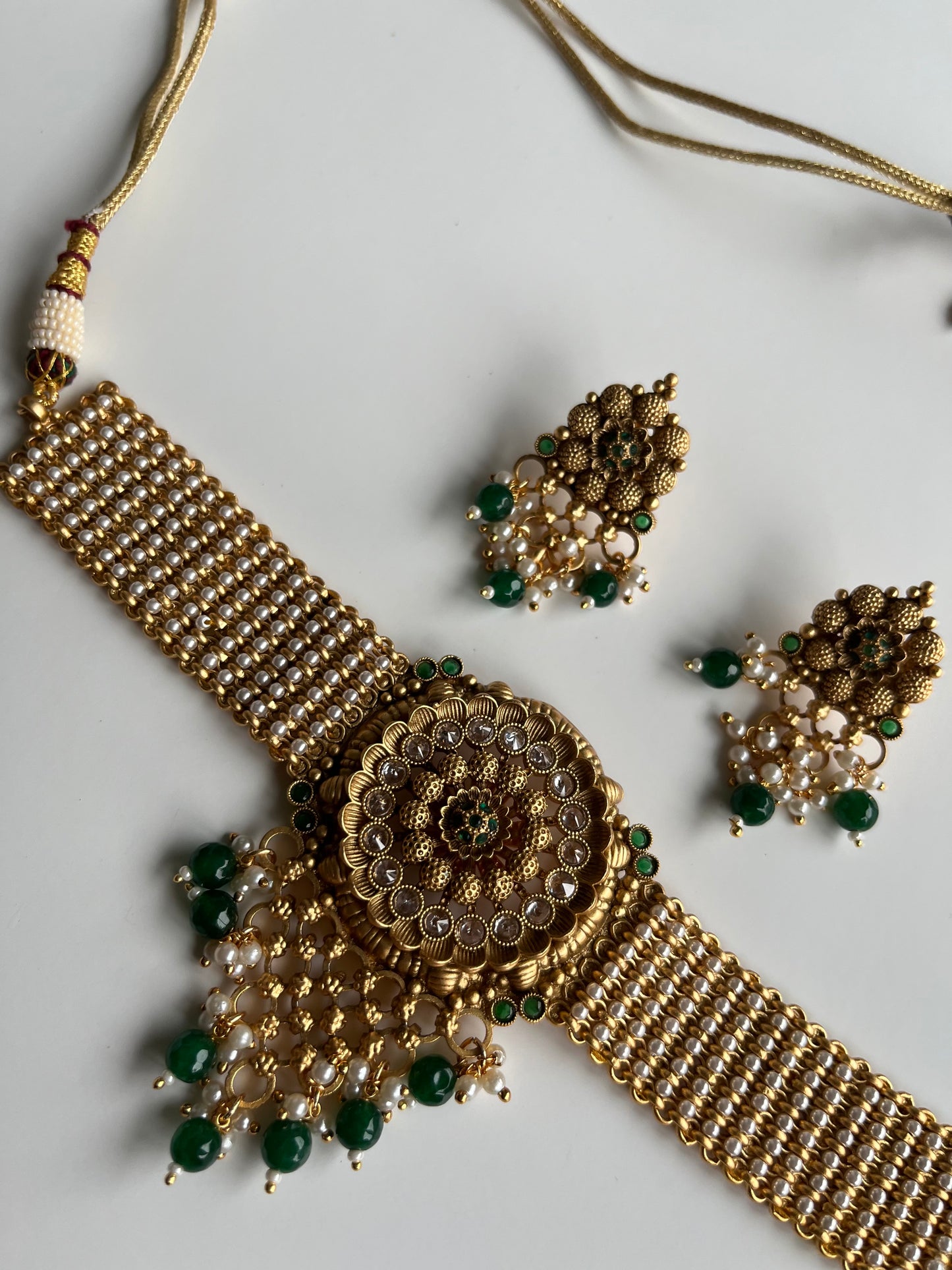 Antique Gold Emerald Mesh Set
