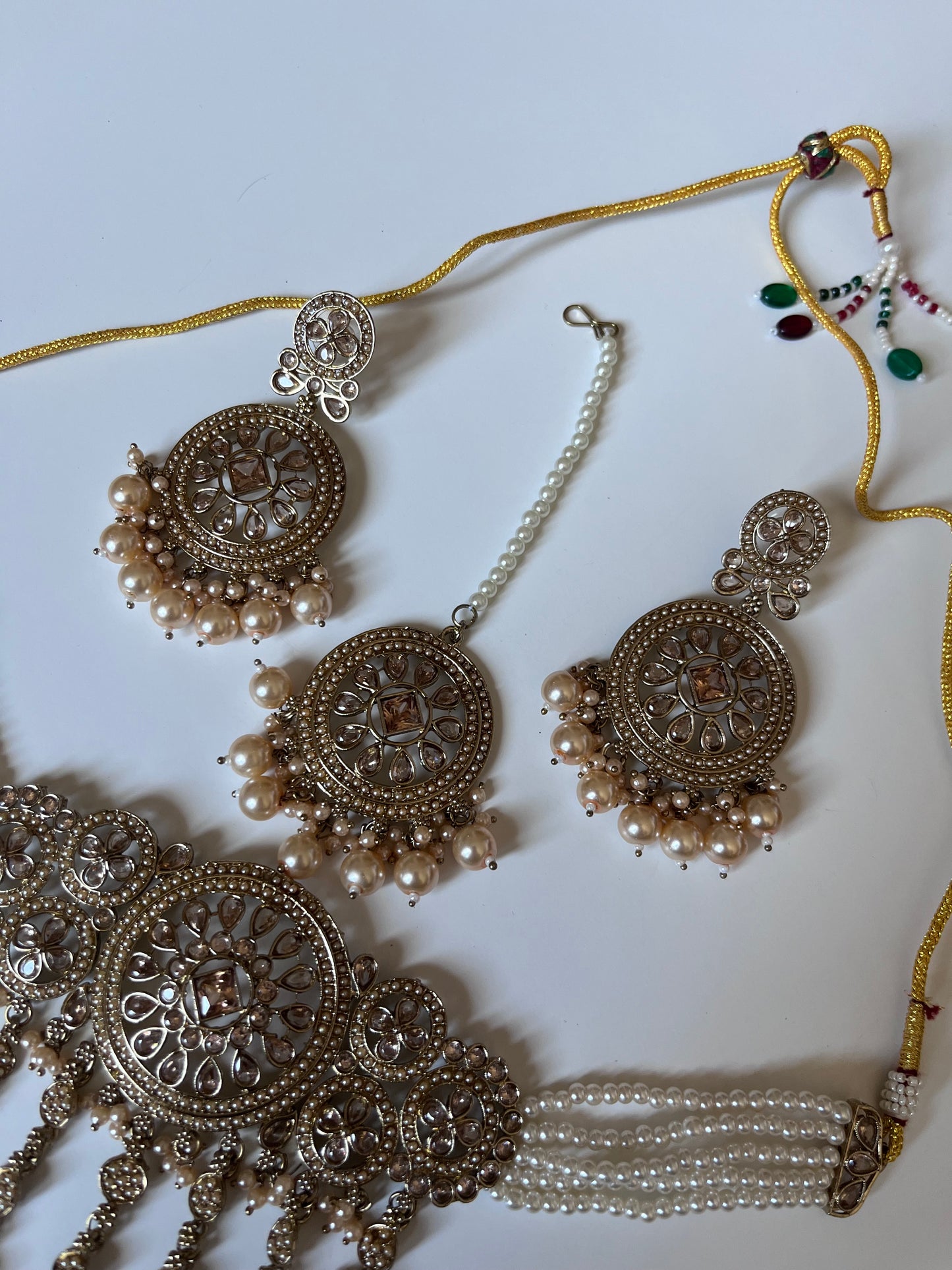 Pakistani Gold Pearl Round Choker