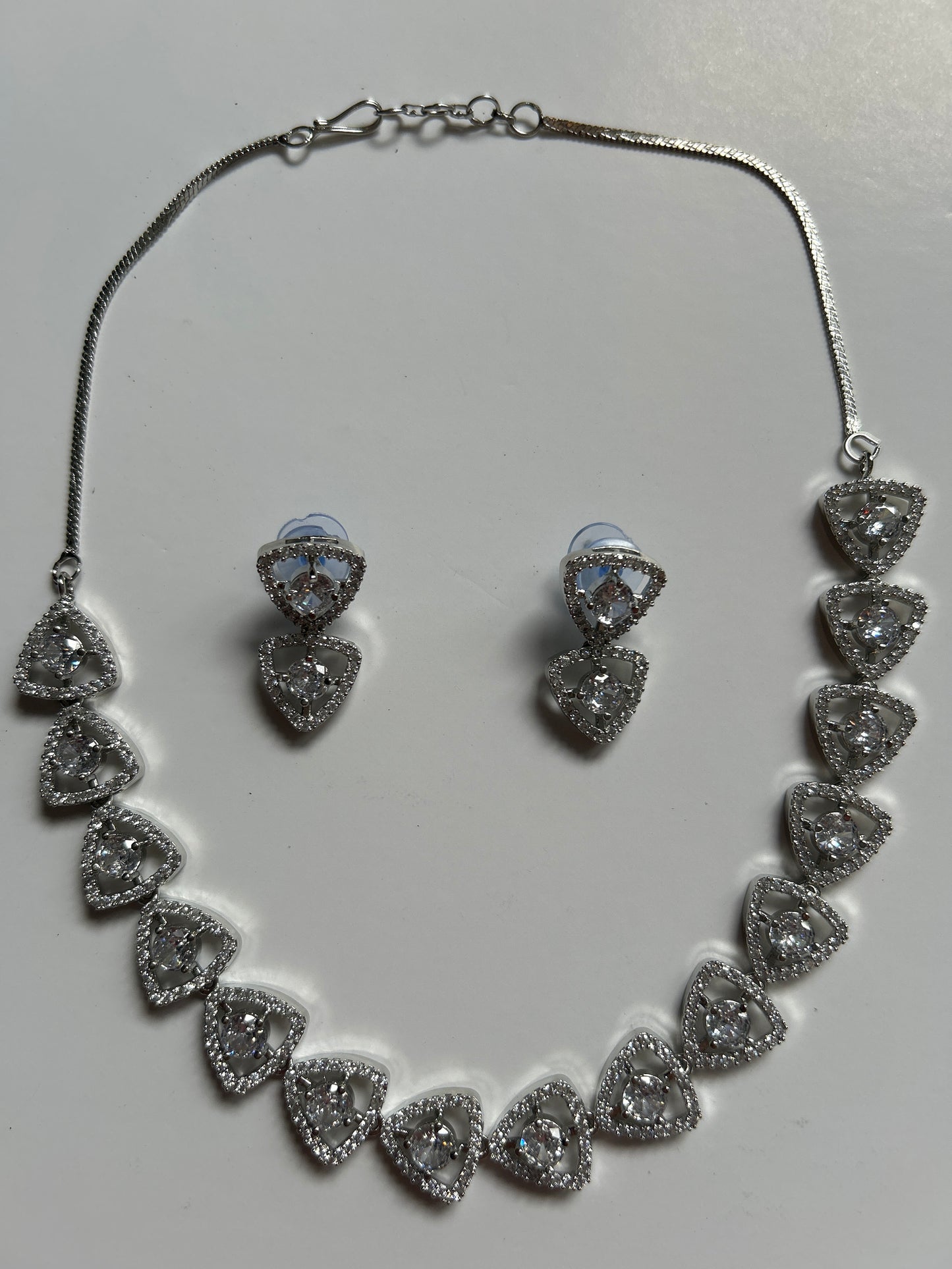 Elegant Silver Necklace Earrings Set