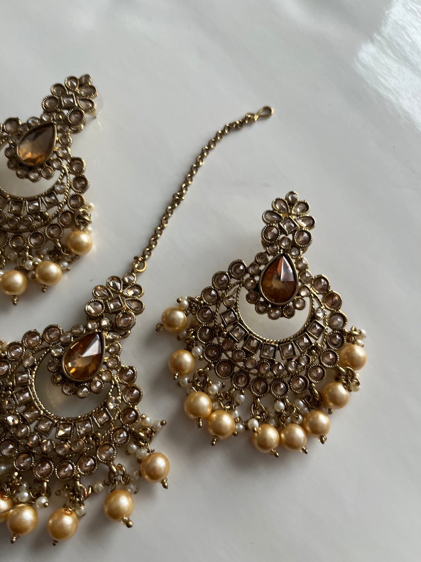 Gold Amber Stone Earring Tikka
