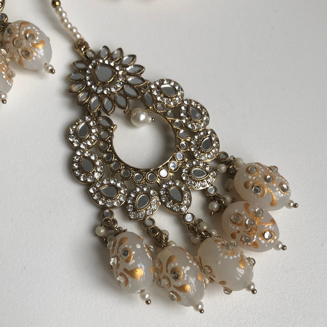 Hand painted Elegant White Earring Tikka Set