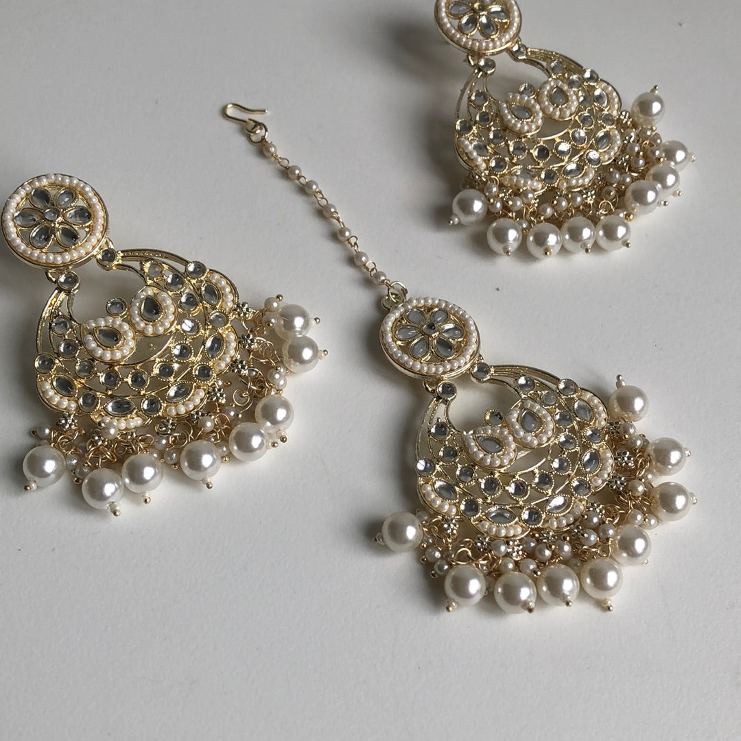 Pearl Light Gold Necklace Earring Tikka Set