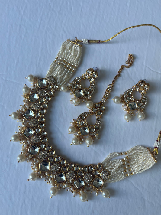 Faux Kundan Pearl Set