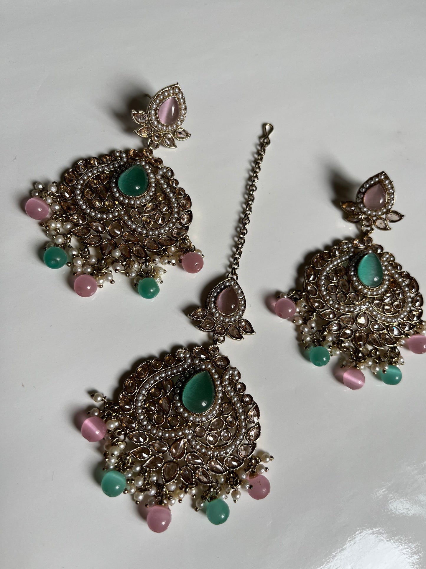 Pink and Green Two Tone Heart Earring Tikka