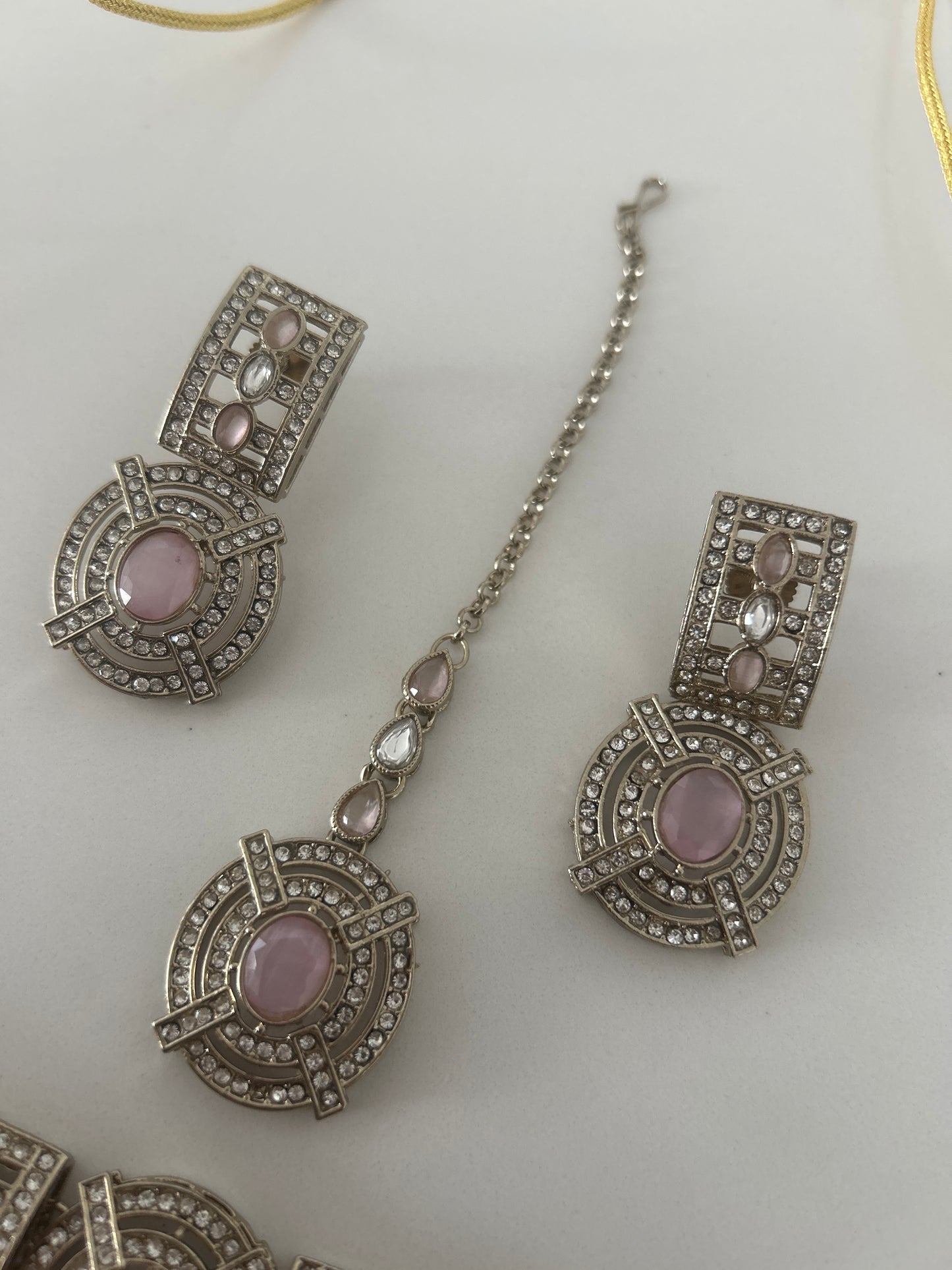 Geo Pink Necklace Earrings Tikka Set