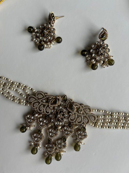 Forest green pearl necklace earrings set