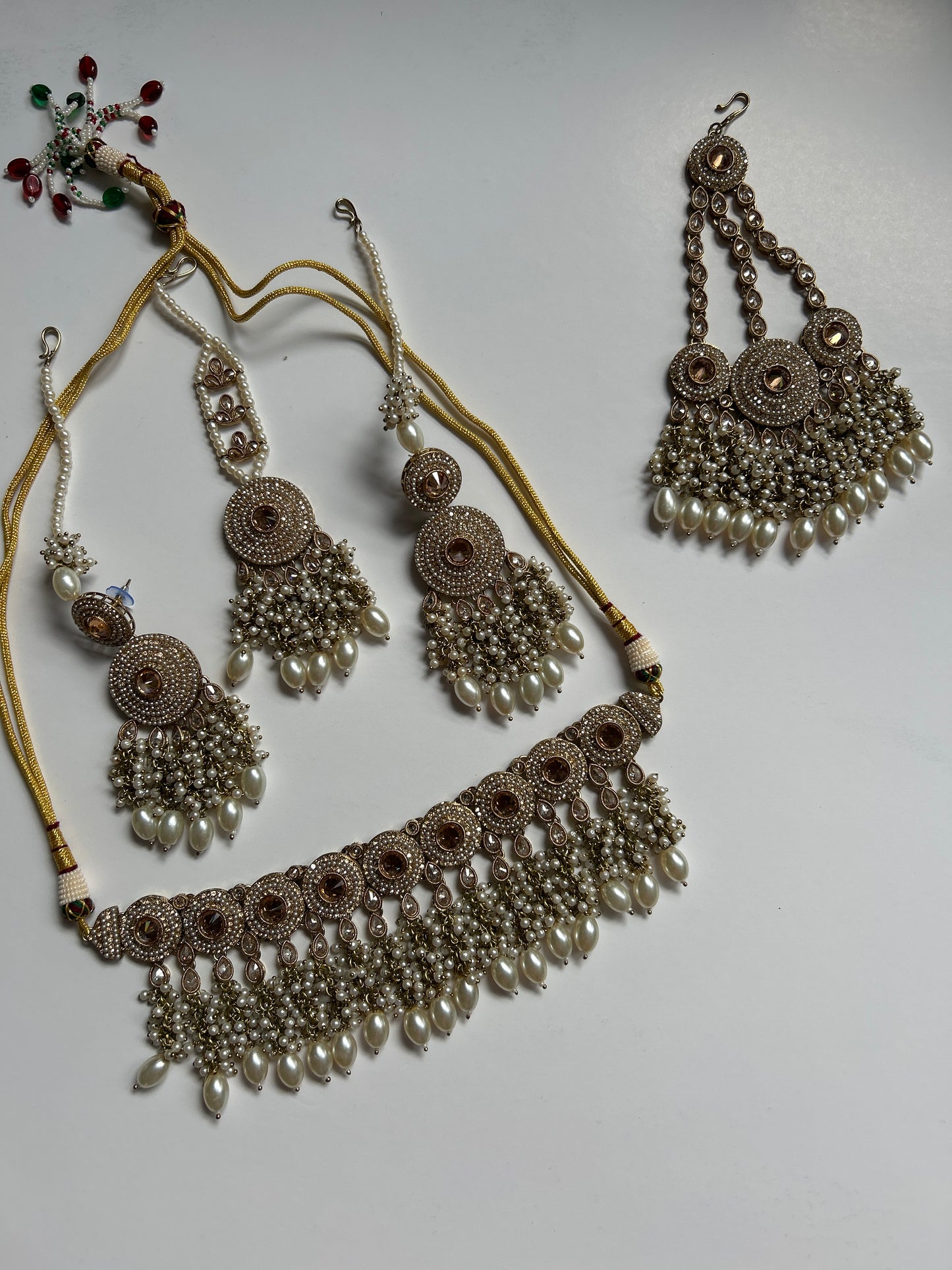Stunning Showstopper Gold Pearl Rainfall Necklace Earrings Tikka Passa Set