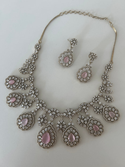 Stunning soft pink necklace earring set