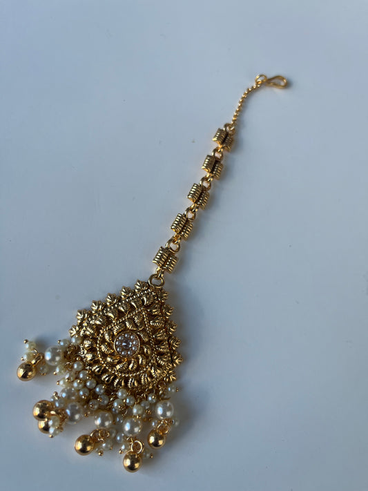 Teardrop Antique Gold Tikka