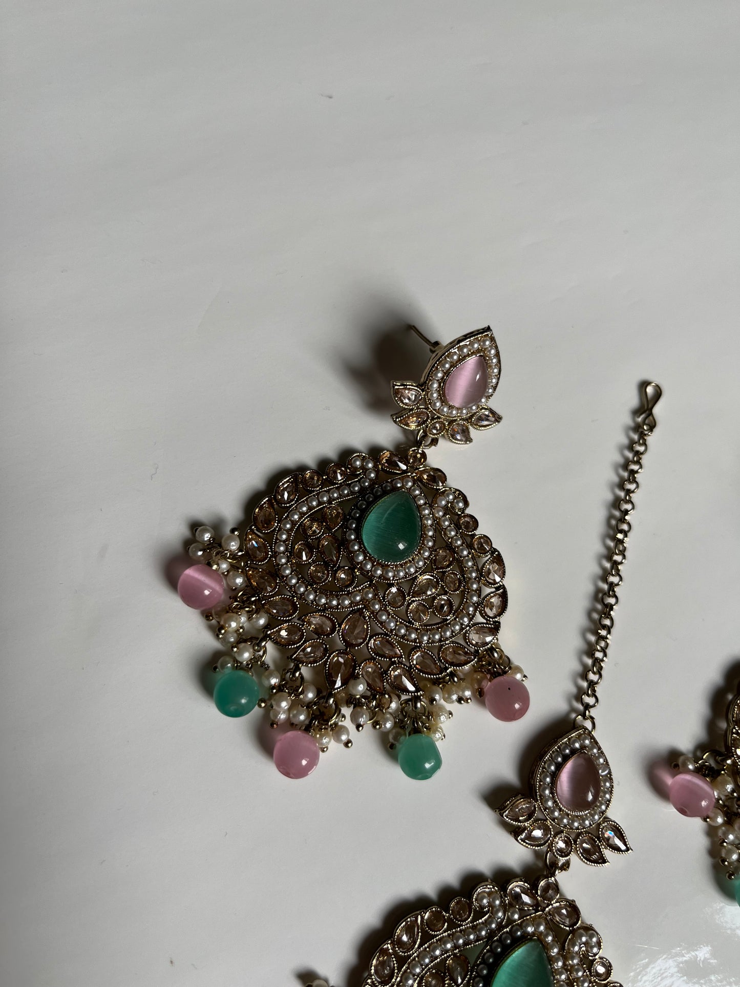 Pink and Green Two Tone Heart Earring Tikka