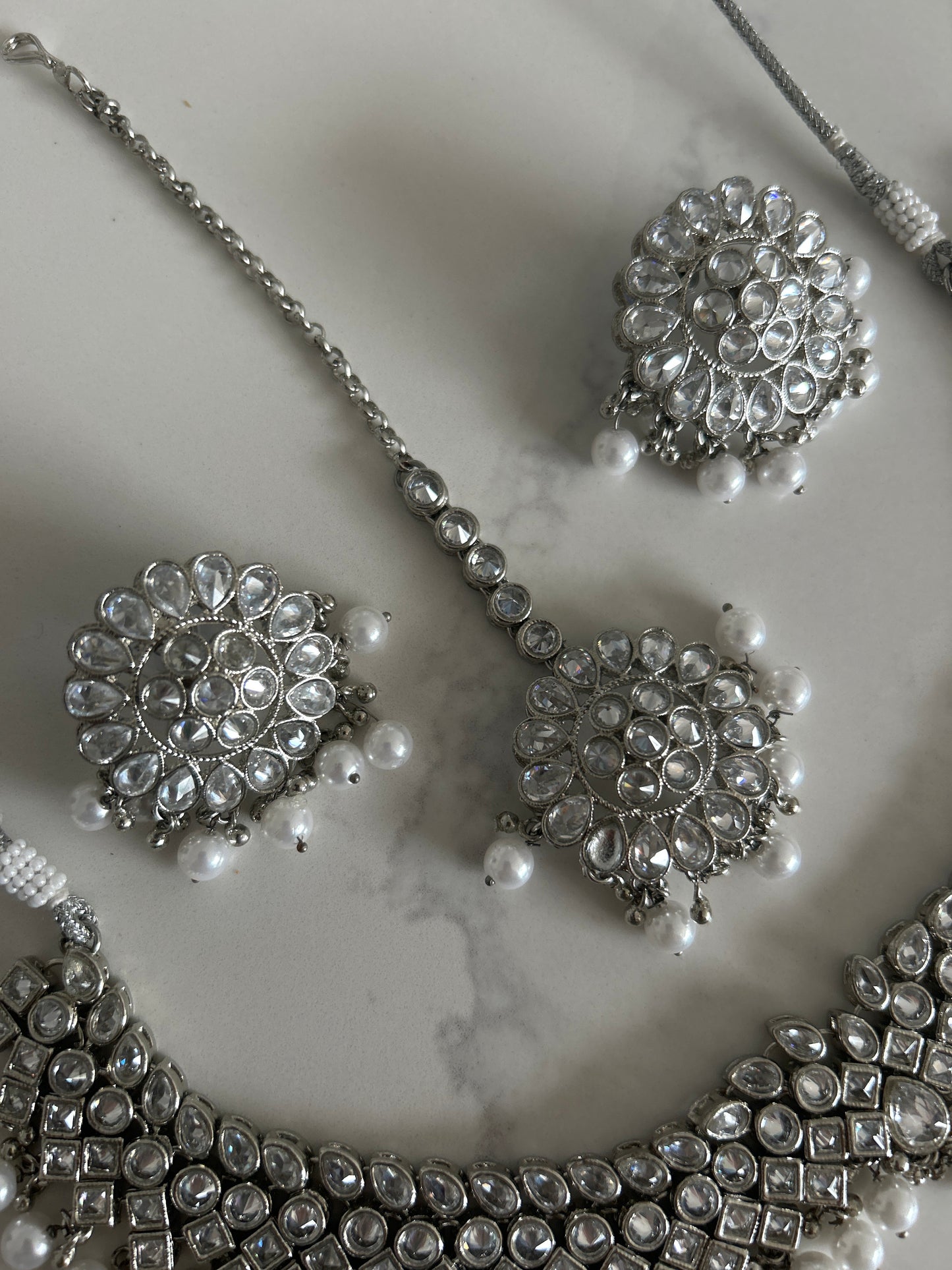 Choker Silver Pearl EarringsTikka Necklace Set