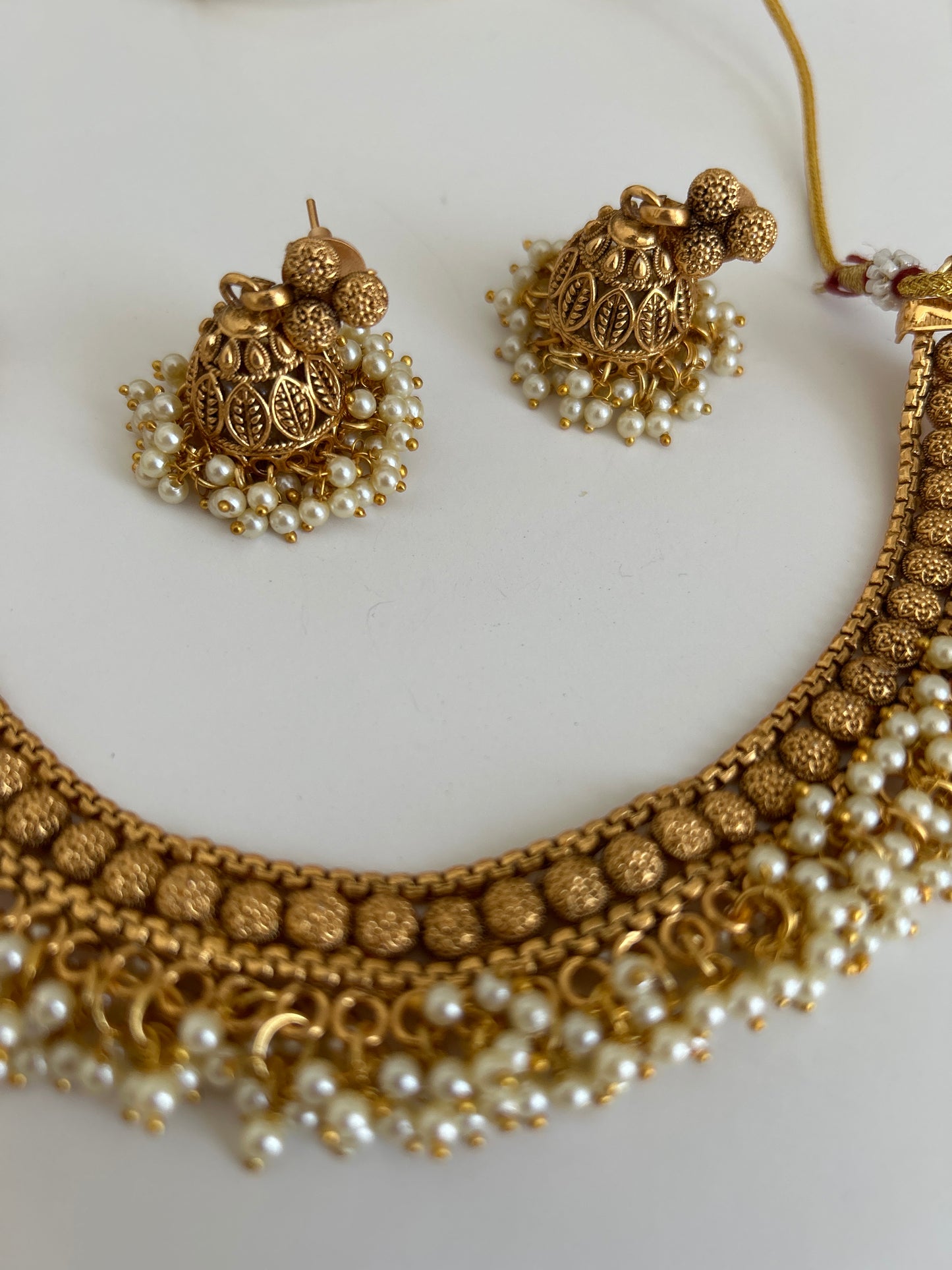 Antique Gold circle necklace Jumke Earring tikka set