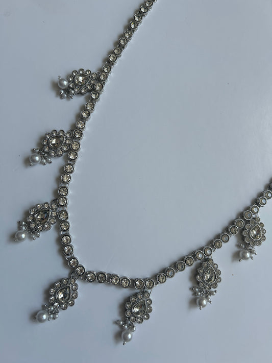 Floral Drop Pearl Waistchain