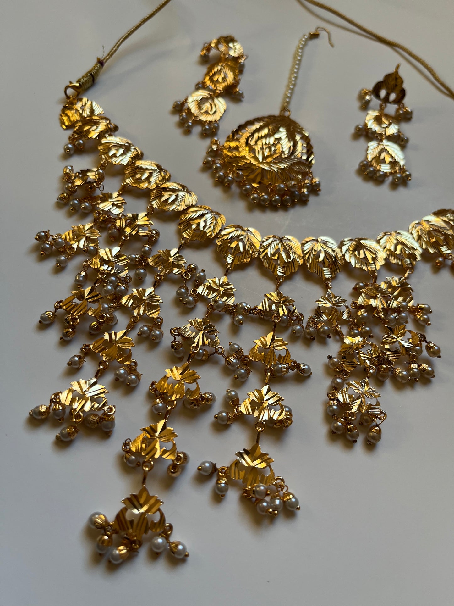 Extravagant Faux Gold Foil Set