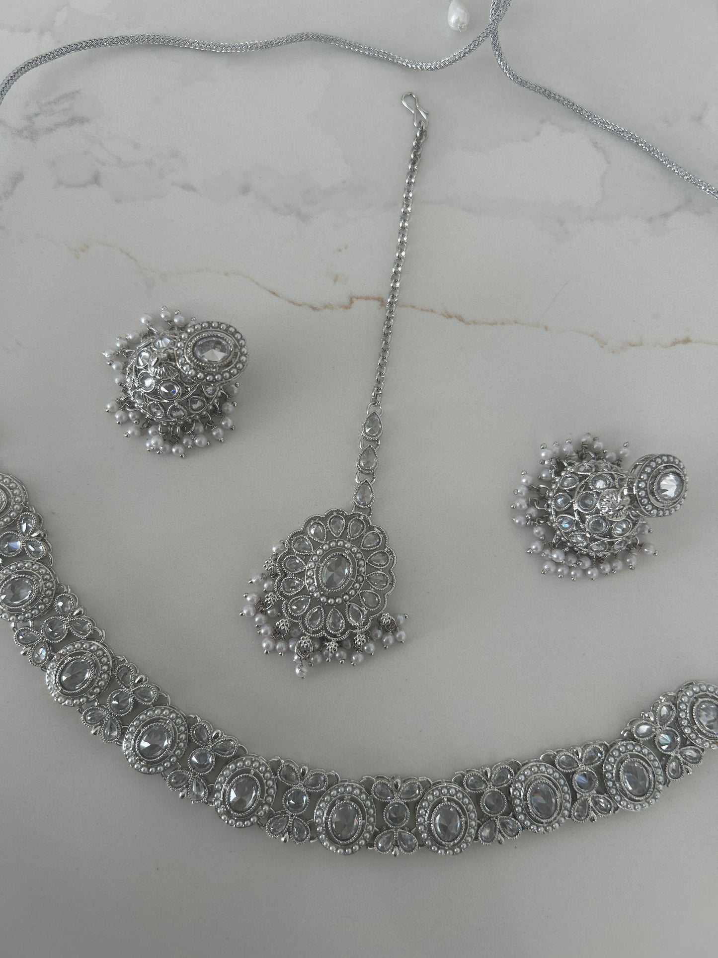 Silver Oval Necklace Earrings Tikka Set