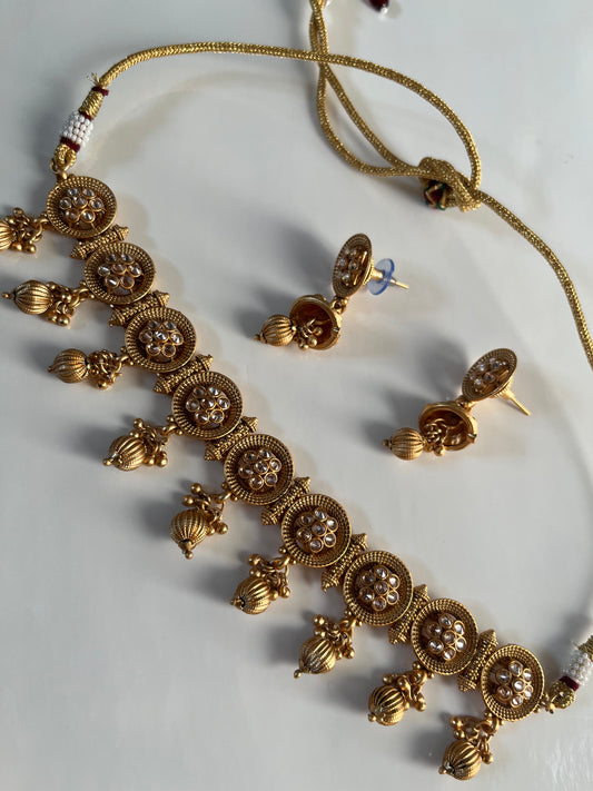 Antique Gold Thin Floral Choker