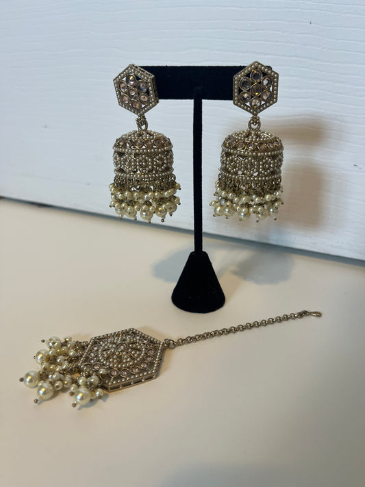 Pearl drop Jumke Tikka Gold