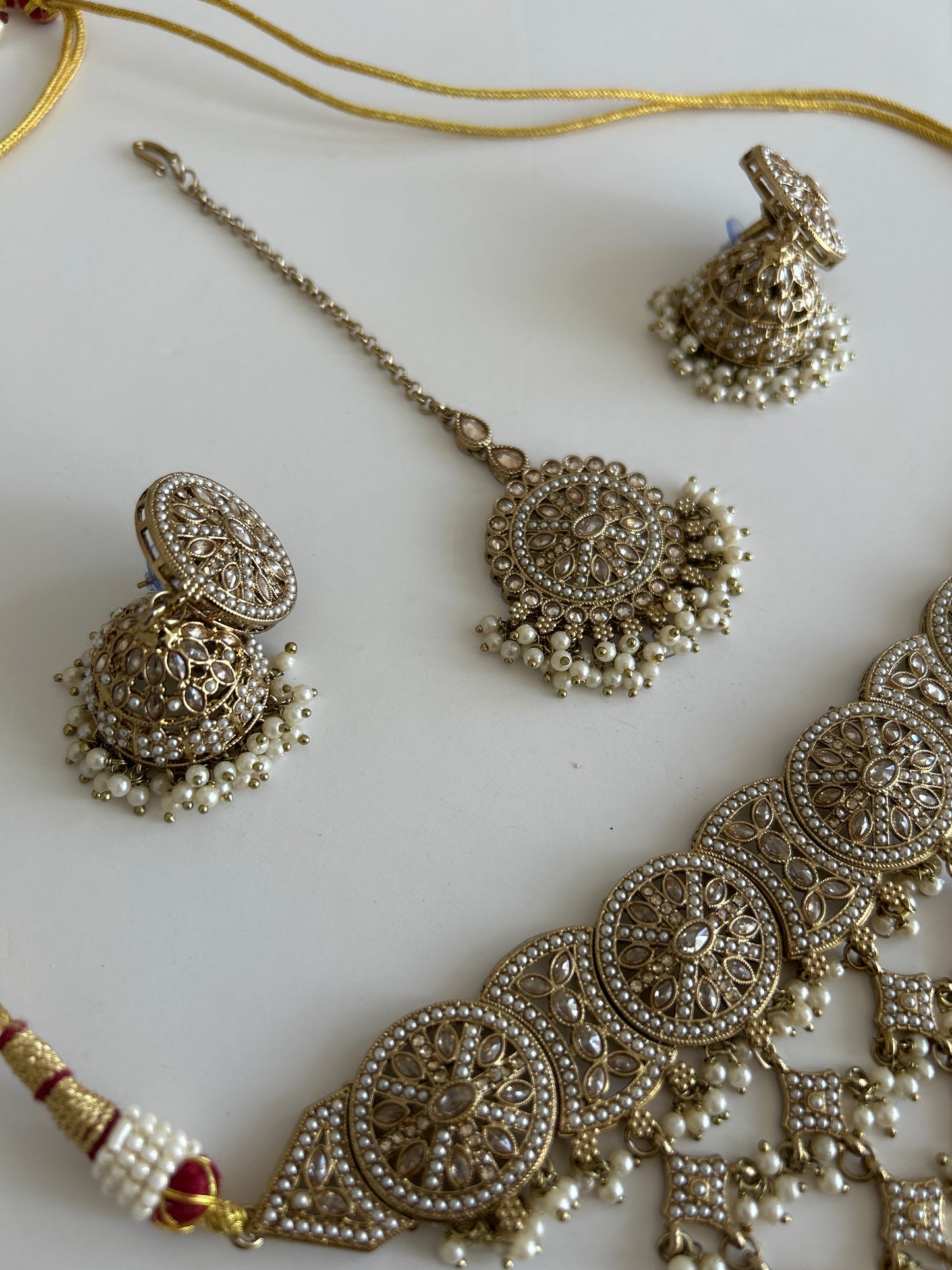 Pearl Circle Necklace Earrings Tikka Set