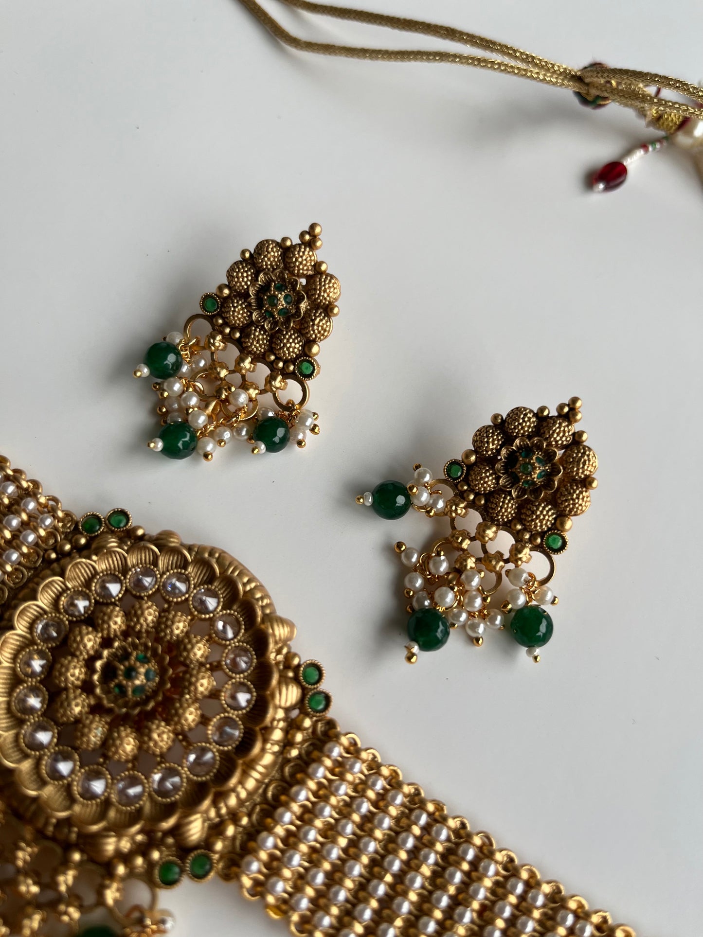 Antique Gold Emerald Mesh Set