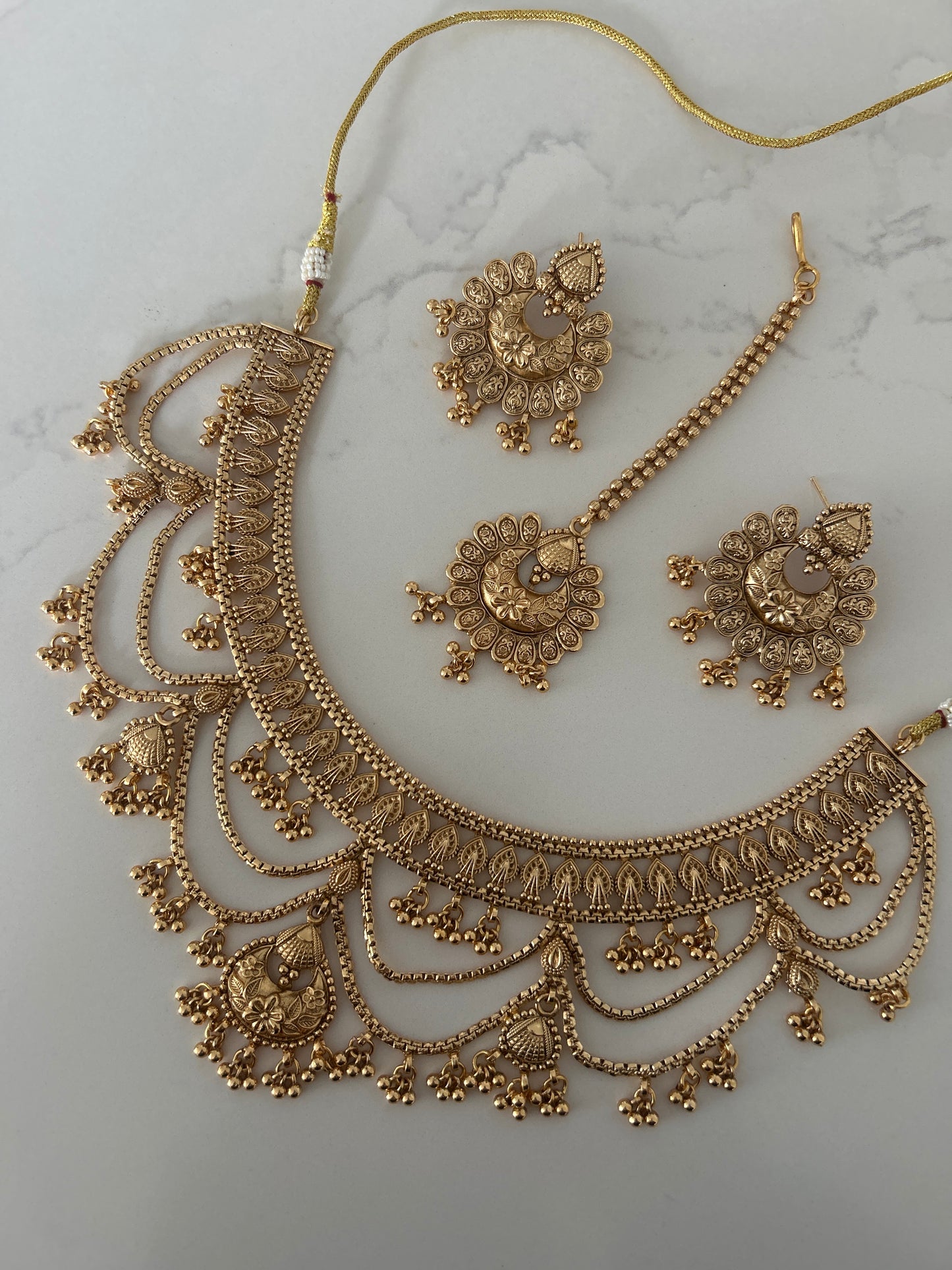 Faux Gold Floral Set