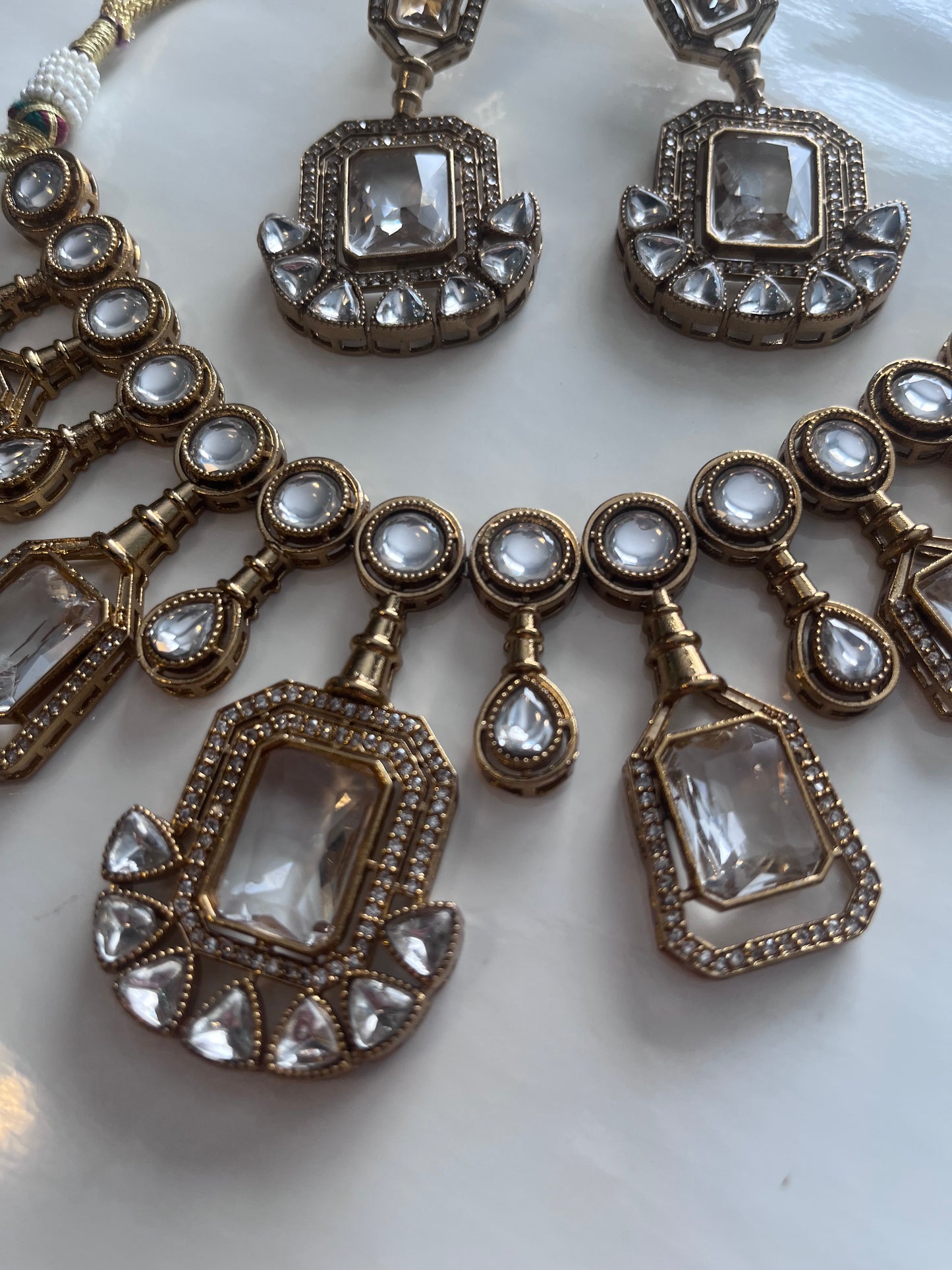 Bold Kundan Rectangle Set