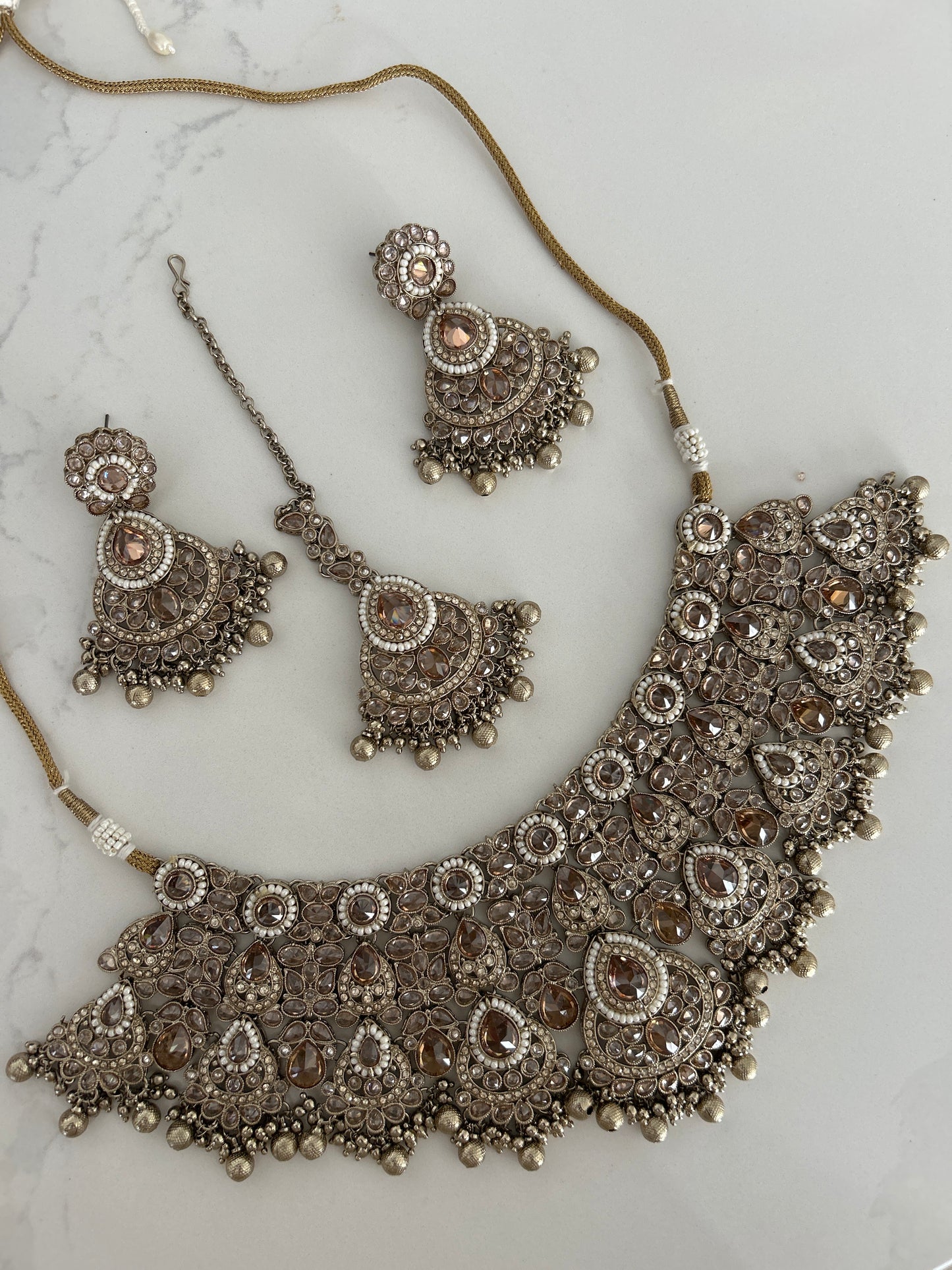 Bridal Elegant Necklace Earrings Tikka Set