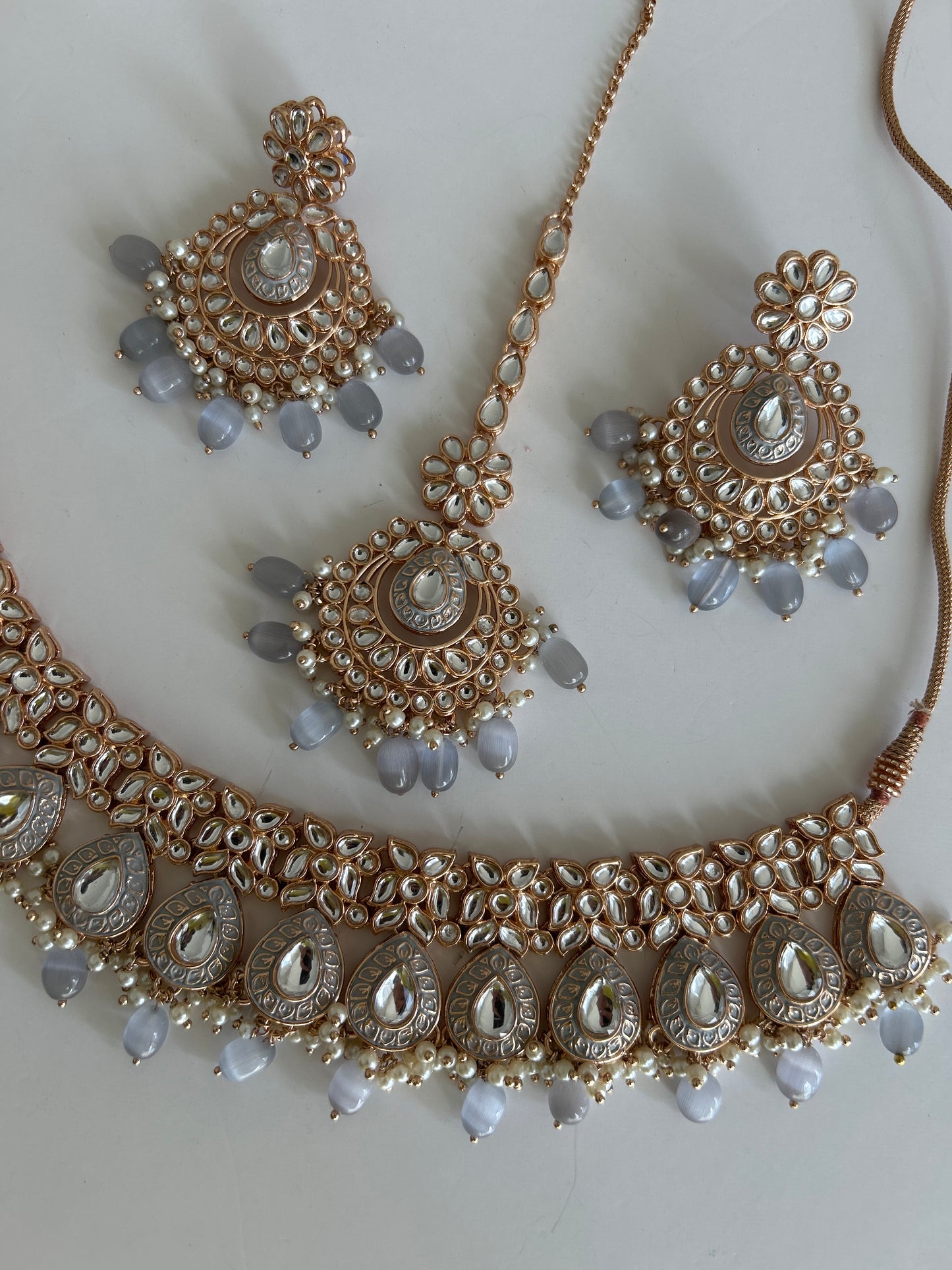 Stunning light grey purple Necklace Earrings Tikka Set