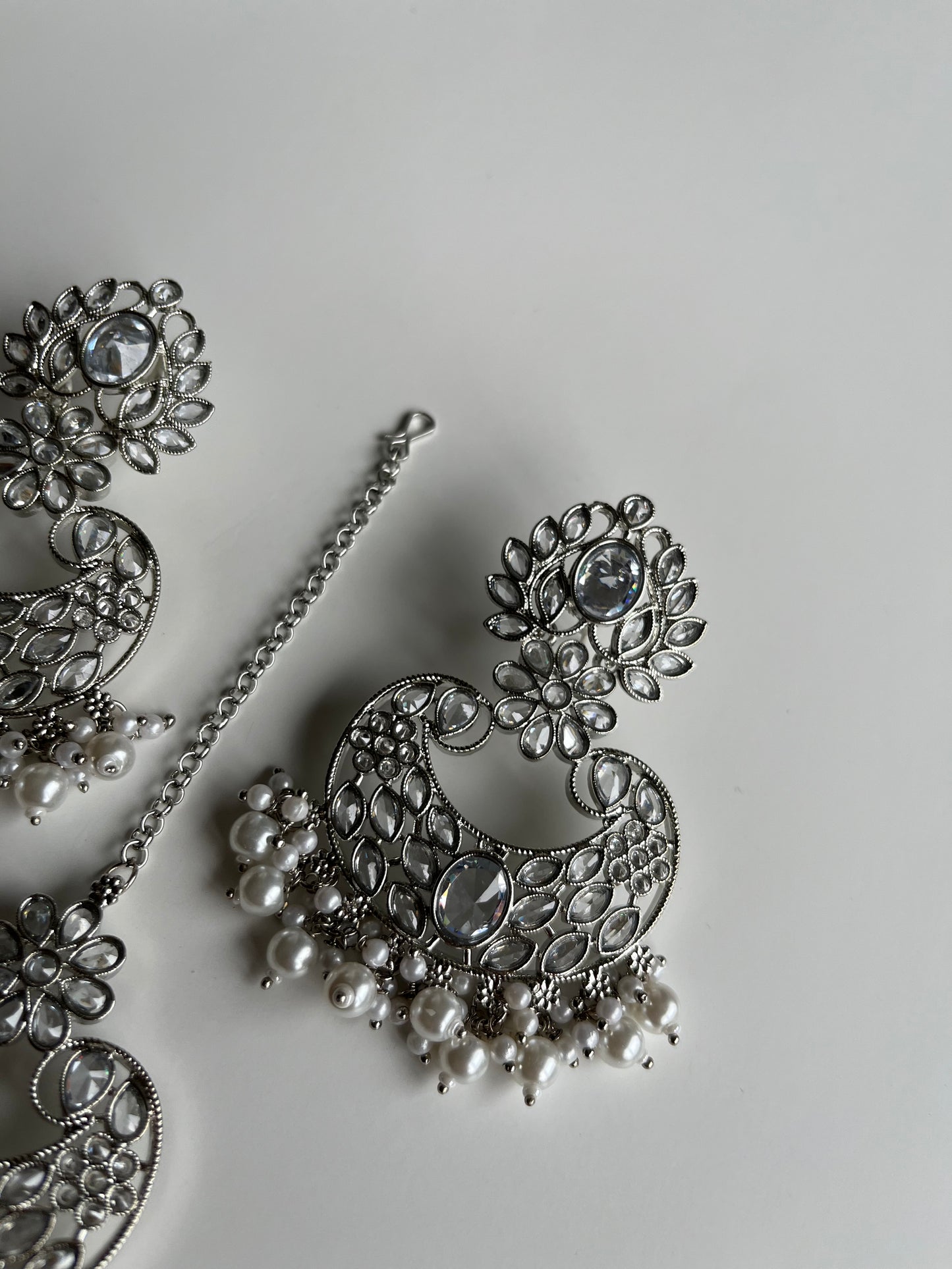 Silver Polki Oval Earring Tikka