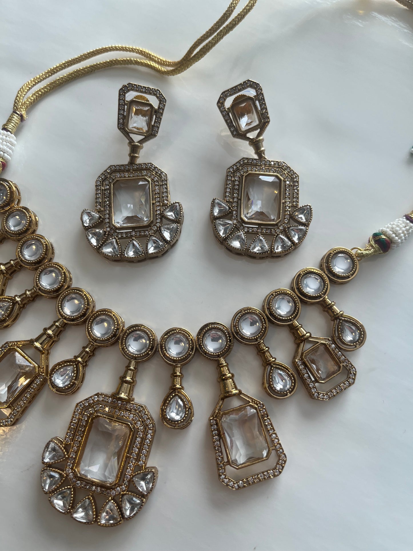 Bold Kundan Rectangle Set