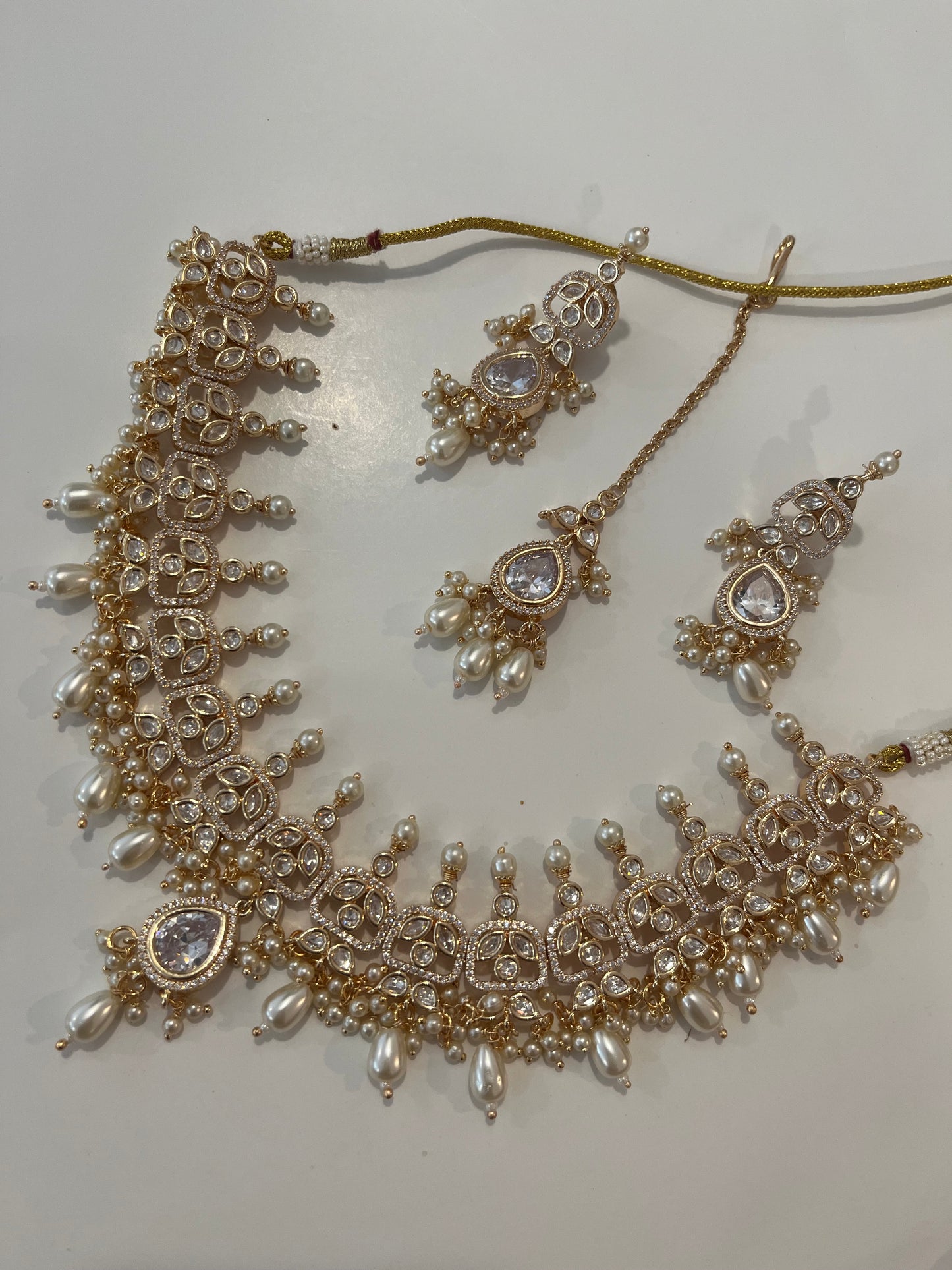 Kundan Teardrop Set