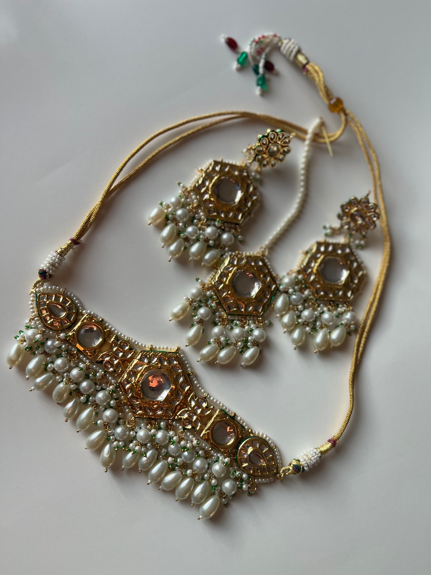 Kundan Pearl Choker