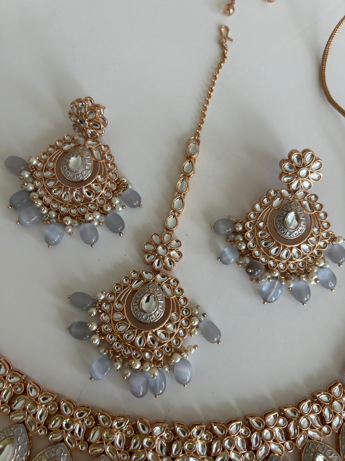 Stunning light grey purple Necklace Earrings Tikka Set