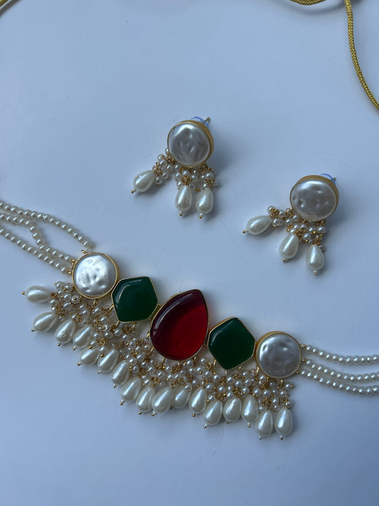 Emerald Green , Blood Red & Elegant White Necklace Earrings Set
