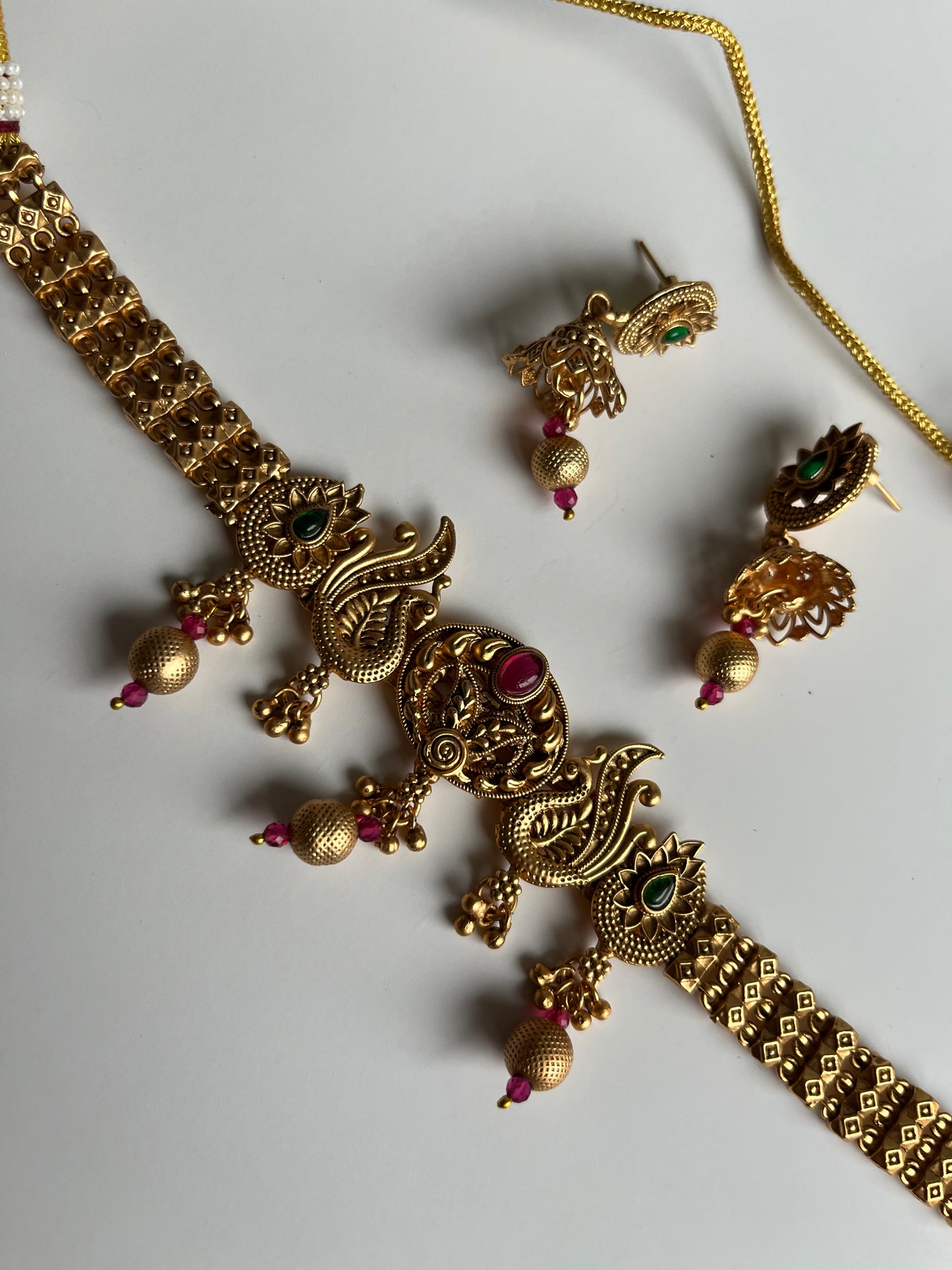 Antique Gold  Green Pink Choker