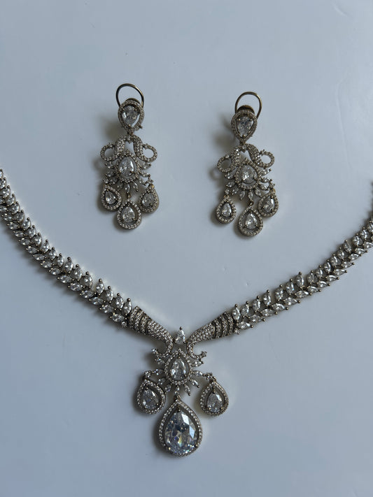 Royal Elegance Necklace Earrings Set