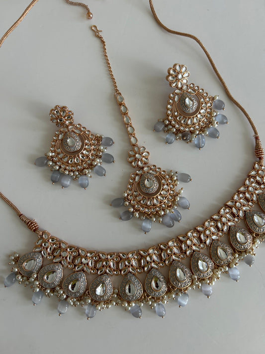 Stunning light grey purple Necklace Earrings Tikka Set