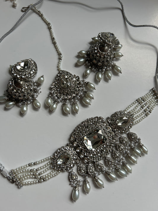 Glamour Silver Necklace Earrings Tikka Set