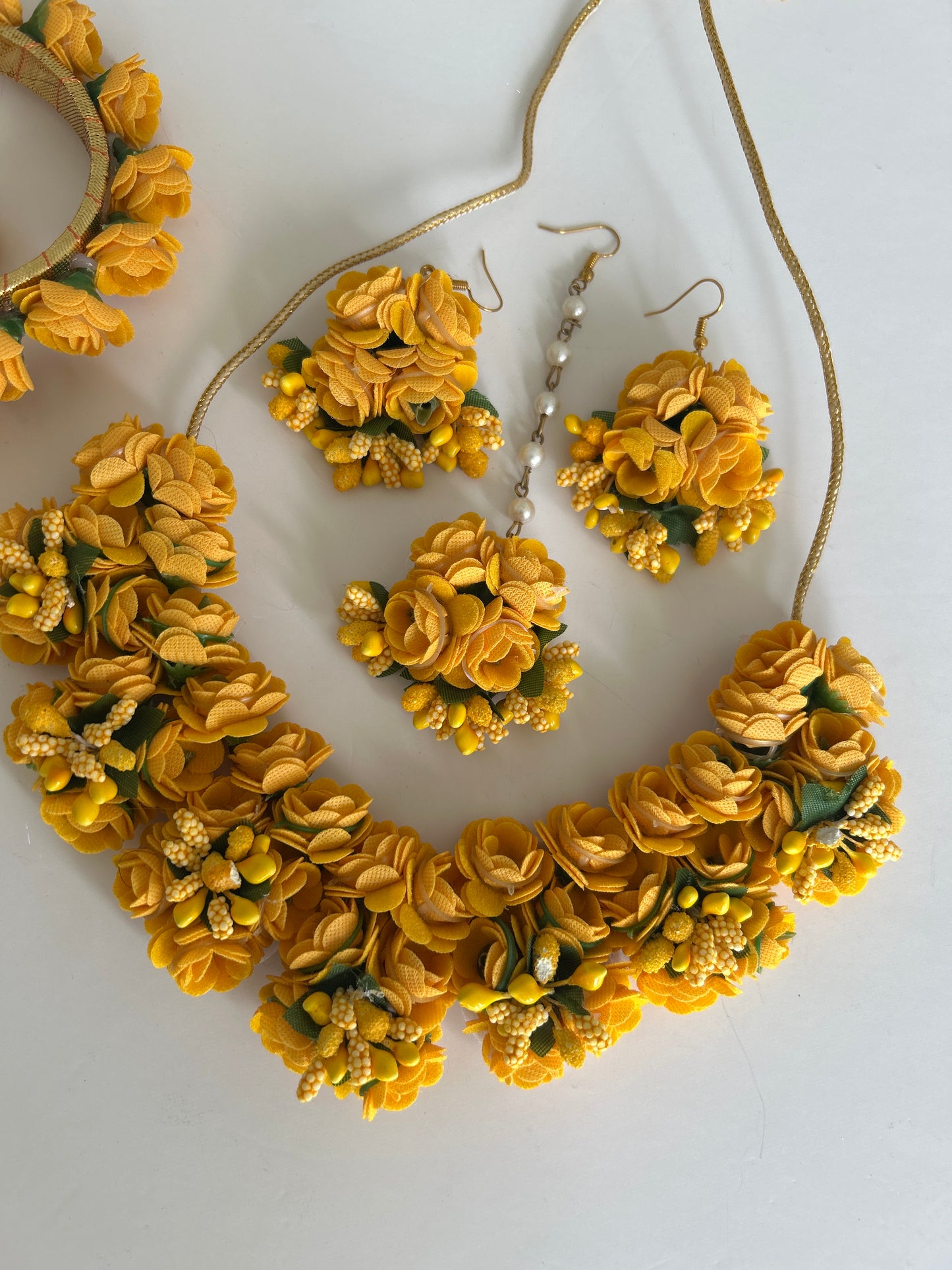 Haldi Necklace Earrings Tikka Set