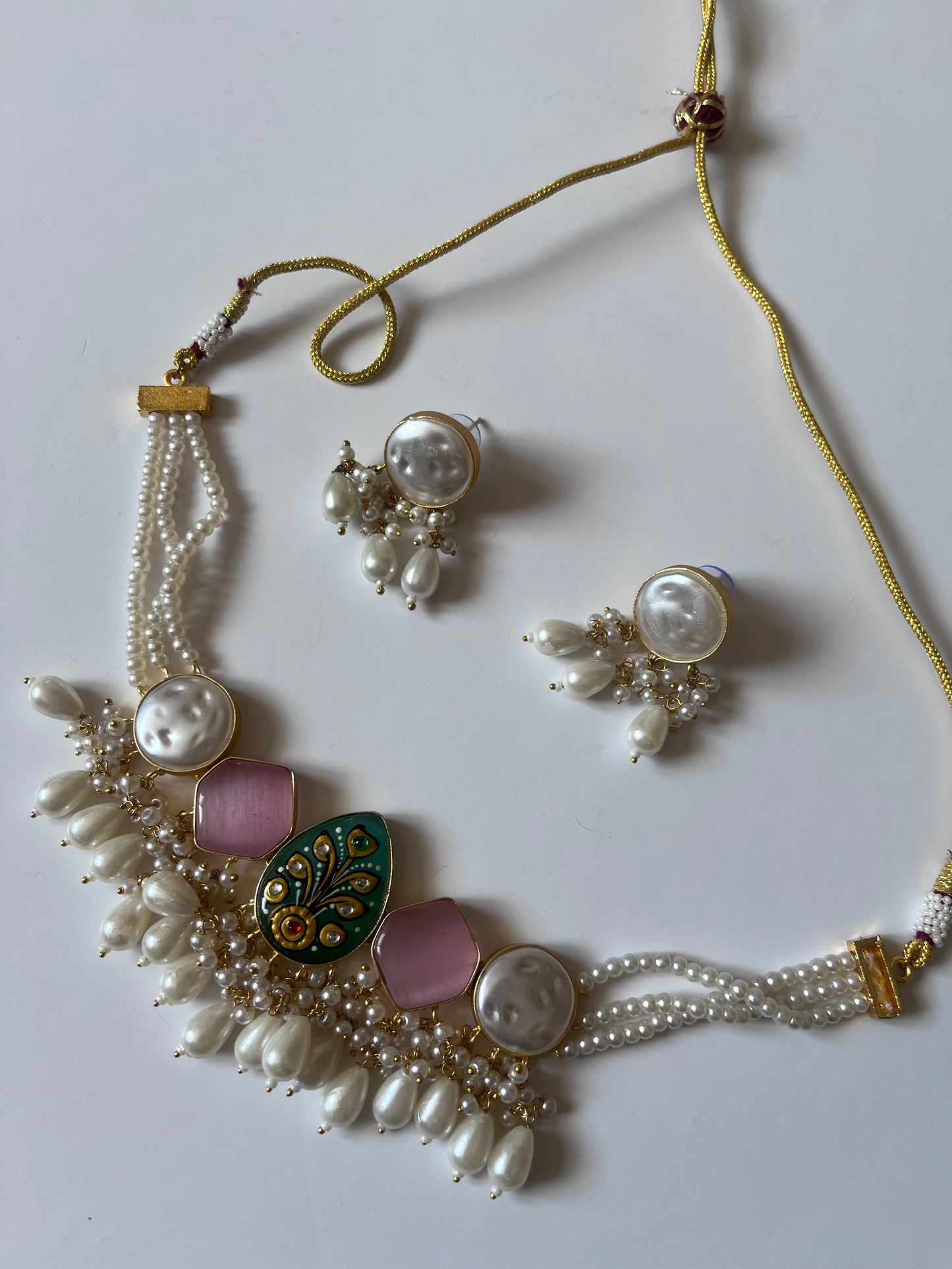 Baby pink And Green Pearl Statement Choker