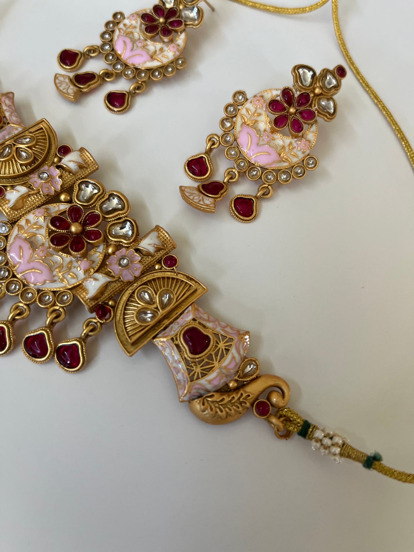 Red Pink Antique Gold Set