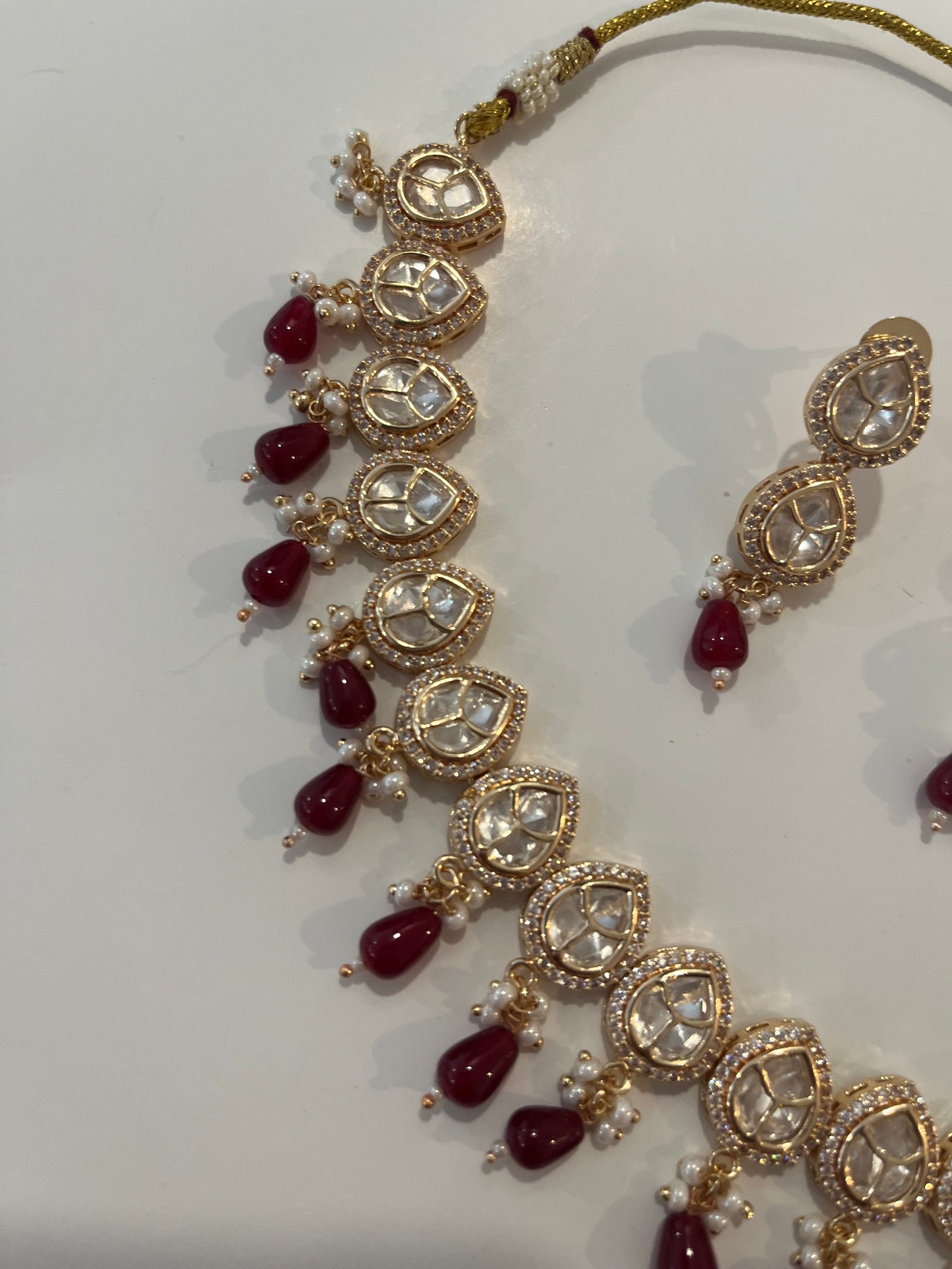 Red kundan set