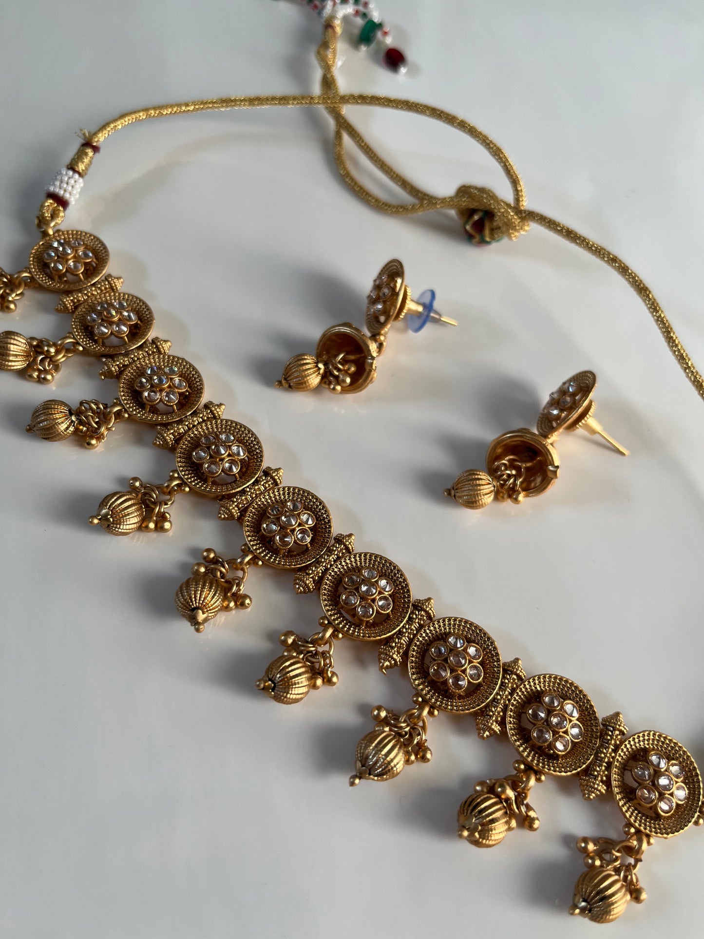 Antique Gold Thin Floral Choker