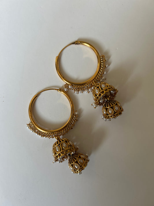 Pearl Faux Gold Earrings