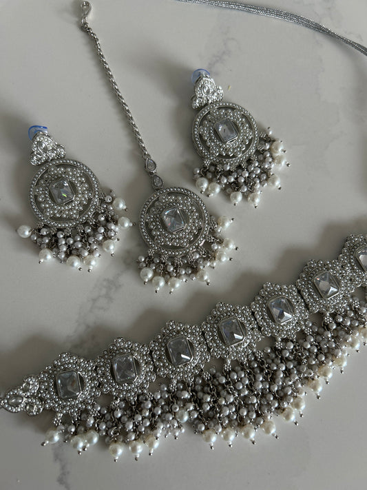 Silver Elegant Choker Earring Tikka Necklace Set