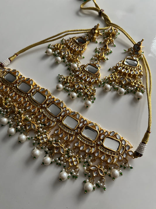 Stunning Uncut Kundan Pearl Set