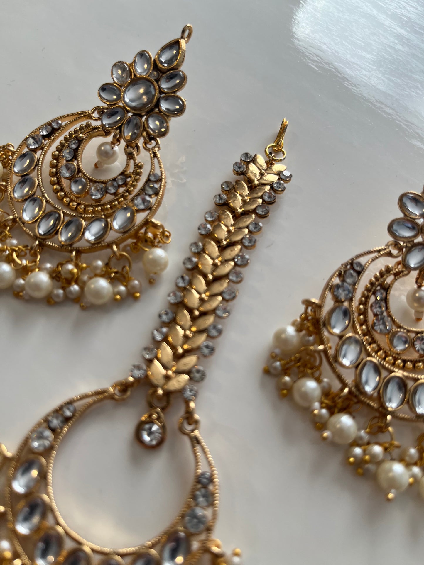 Faux Kundan Spinal Tikka Set