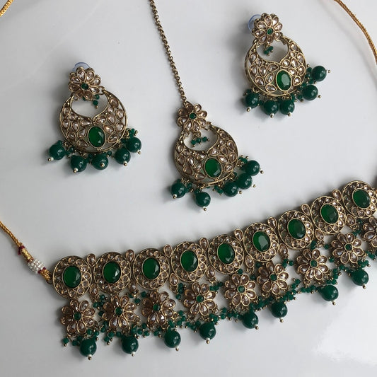 Deep Green Necklace Earring Tikka Set